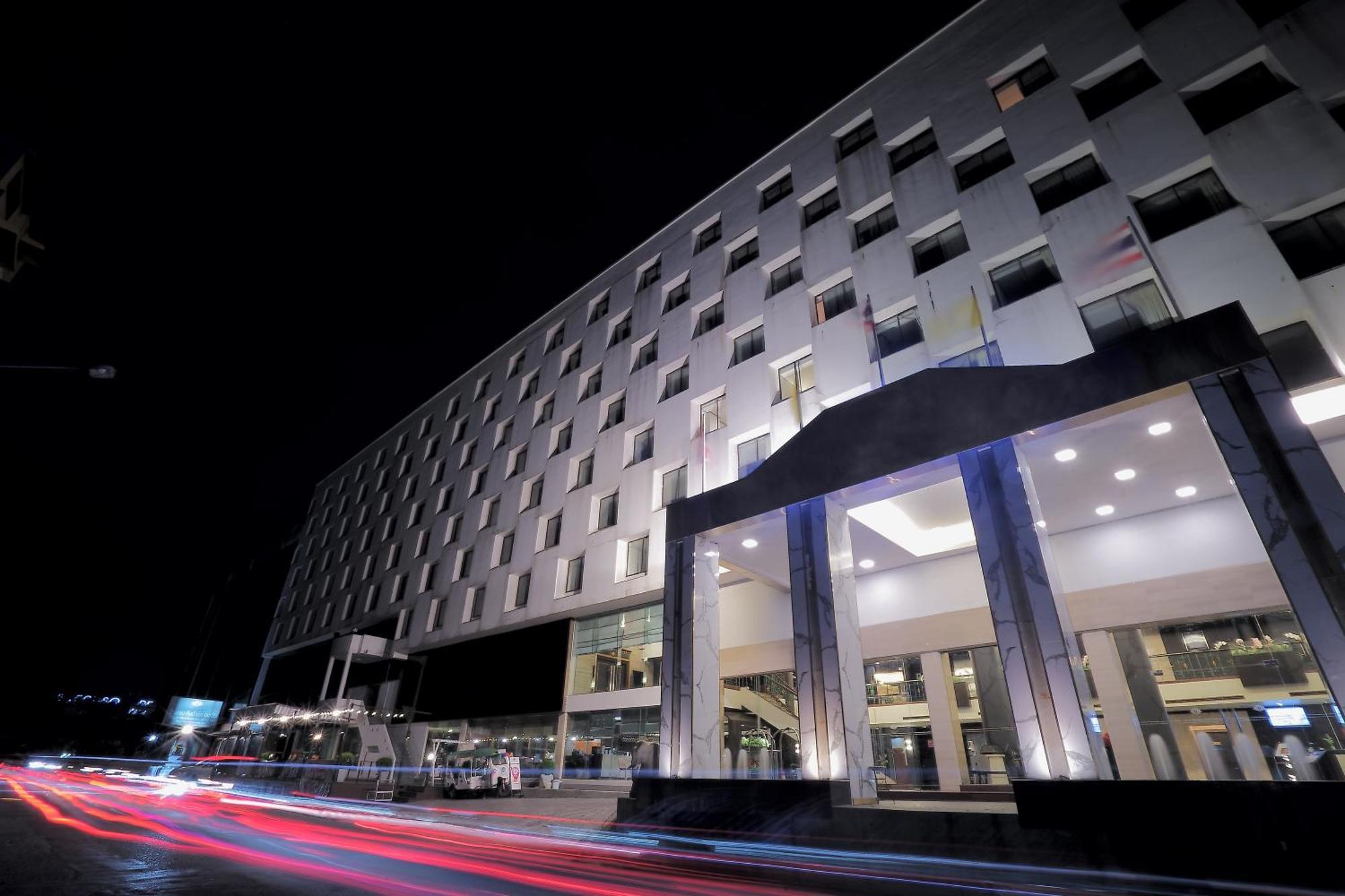 King Park Avenue Hotel Bangkok Exterior foto